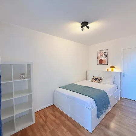 M020 Superbe T2 Gare Apartment *