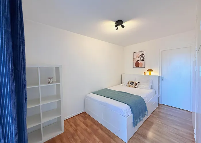 M020 Marquer Superbe T2 Gare Appartement *