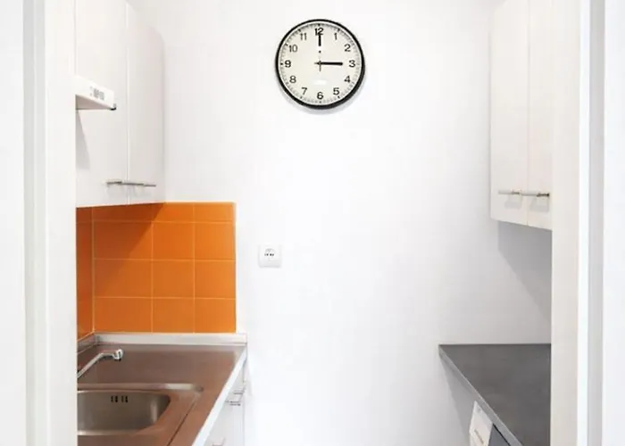 M020 Marquer Superbe T2 Gare Appartement